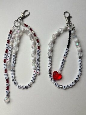 BTS ARIRANG 2026 WORLD TOUR Handmade Beaded Keychain